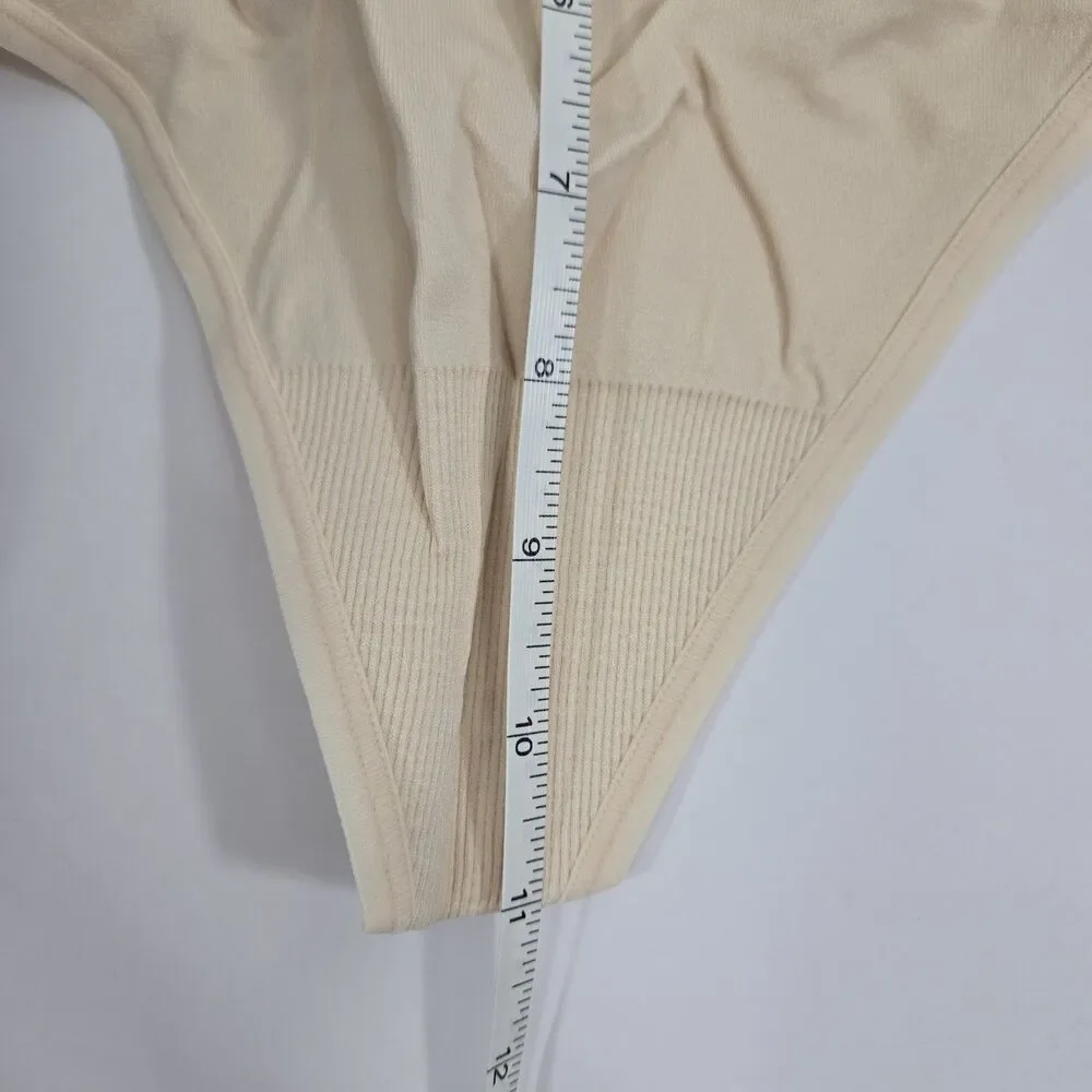 Essentials by Tummy Tank Size M/L Nude‎ Nylon Seamless Thong Panty TT5-037 NWT